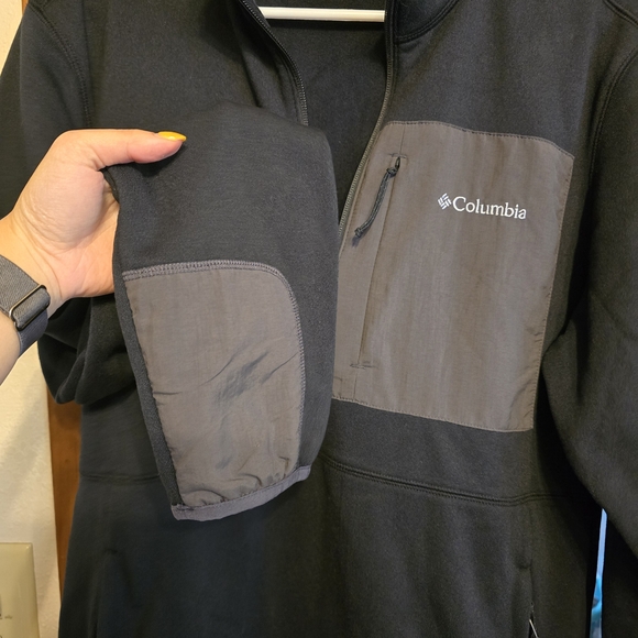 Columbia Black and Gray Half-Zip Pullover - Picture 2 of 5